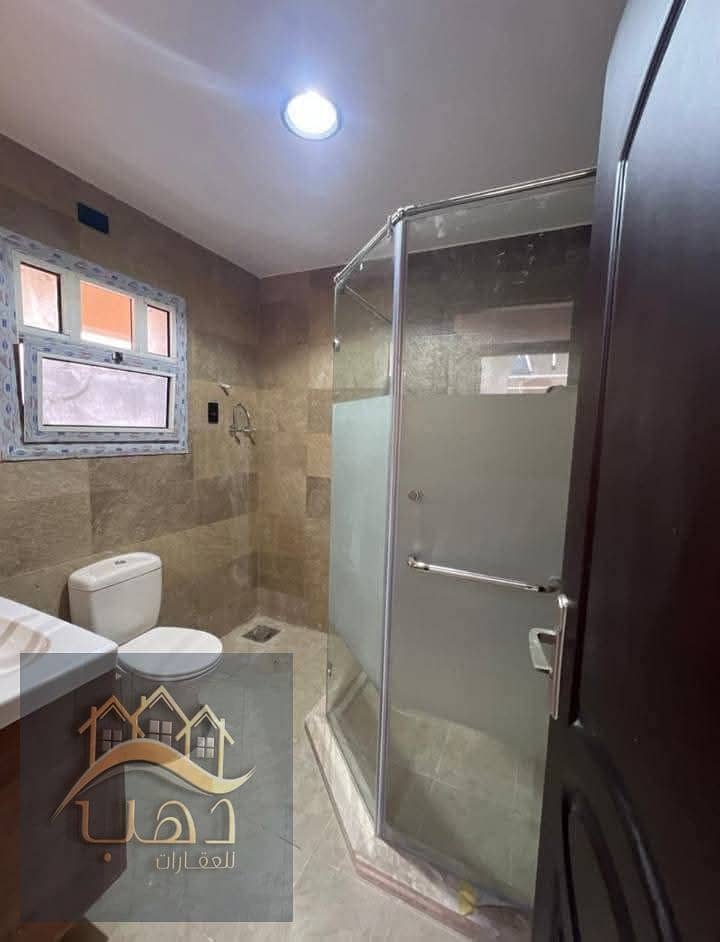 8 cce70644-580d-4f7d-998d-7f66dd287867. jpg