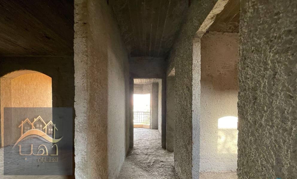 12 WhatsApp Image 2025-11-12 at 11.21. 46_31f52ef2. jpg