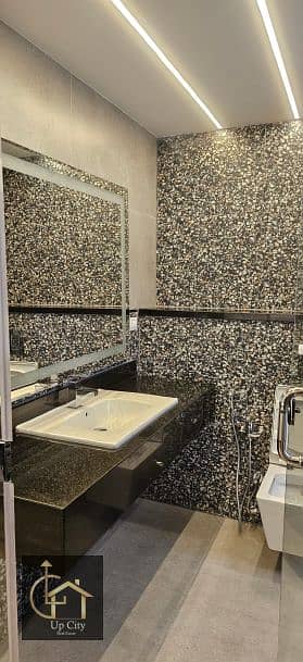 8 Screenshot 2025-12-09 185631. png