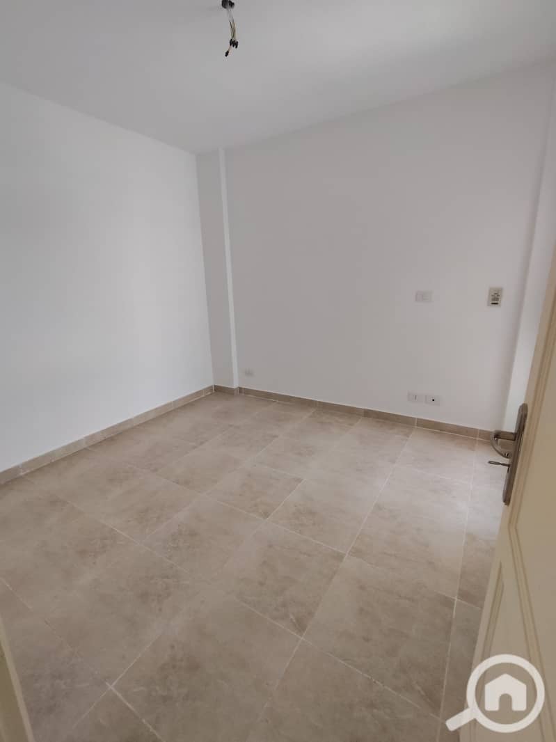 3 2e7d932e-08ef-4802-a272-c8e93ca507d7. jpeg