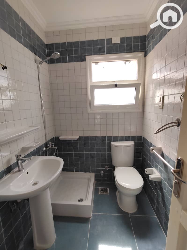 10 fb4da214-c439-413d-a04e-392ecd272cf5. jpeg