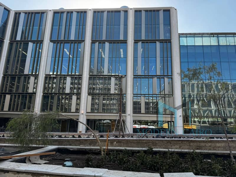 18 WhatsApp Image 2025-12-09 at 16.27. 04_b9a80458. jpg