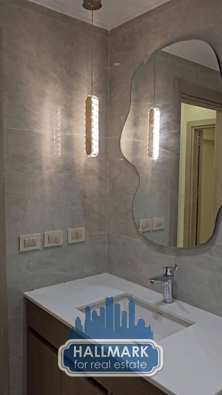 7 5729f33f-1e8f-4f58-84d5-2d78d32322cc. jpg