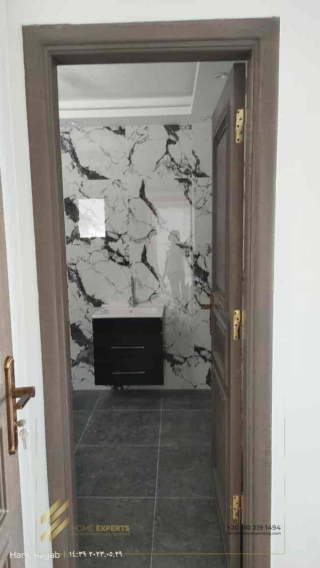 6 cc495800-268d-4a68-a386-8bc23fbf424e. jpg