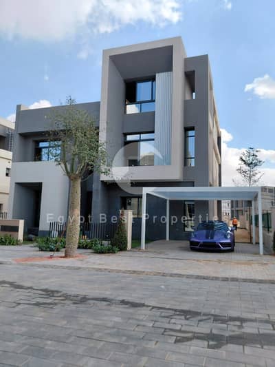 5 Bedroom Villa for Sale in New Cairo, Cairo - fcc740df-d61e-4b28-b2ef-54442411f0ef. jpg 5 Bedroom Villa for Sale in New Cairo, Cairo - fcc740df-d61e-4b28-b2ef-54442411f0ef. jpg