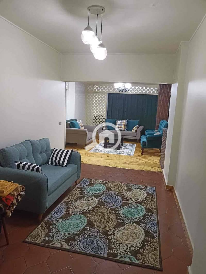 9 925e7ba1-934f-43b5-b398-0aa50659de80. jpg