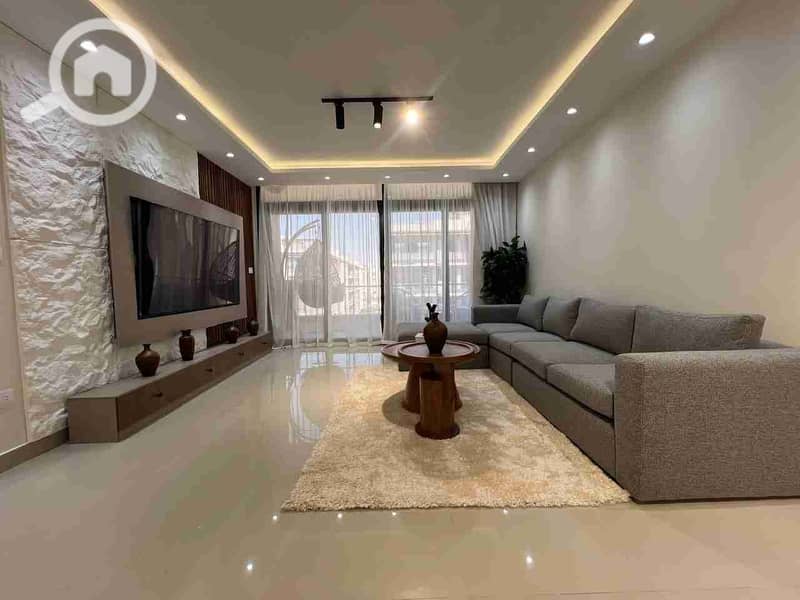 1000491960. jpg 1000491960. jpg