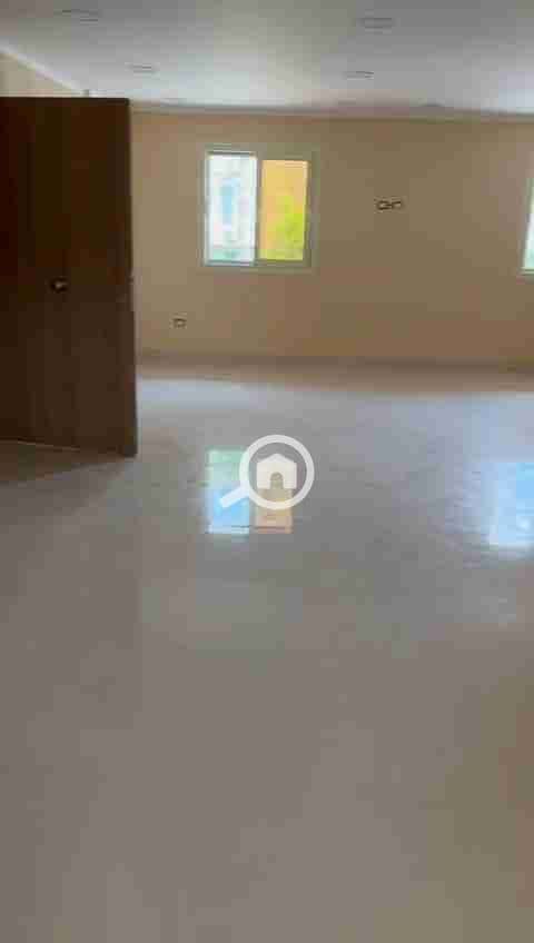 1000340756. jpg 1000340756. jpg