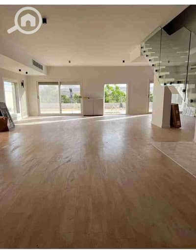 توين هاوس 5 غرف نوم للبيع في 6 أكتوبر، الجيزة - 1000215497. jpg