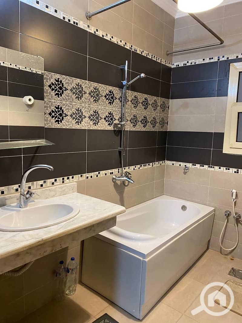 20 78992863-dfb7-46c4-8513-e8b2e4759ac4. jpeg