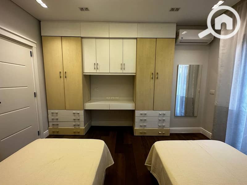 6 1f5d7089-2a0d-4ab1-8d05-92b44cec45b5. jpg