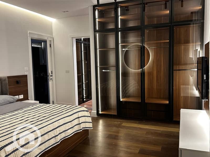 18 b0129505-0006-4ff8-8cd0-fc601b674beb. jpg