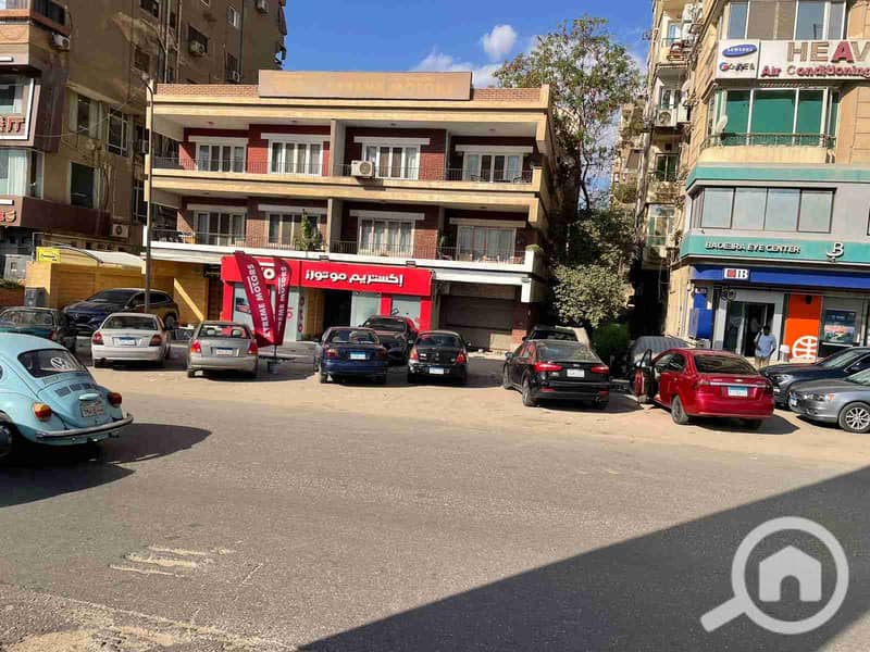 1000439535. jpg 1000439535. jpg