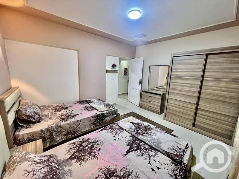 4 WhatsApp Image 2025-12-08 at 20.26. 10. jpeg