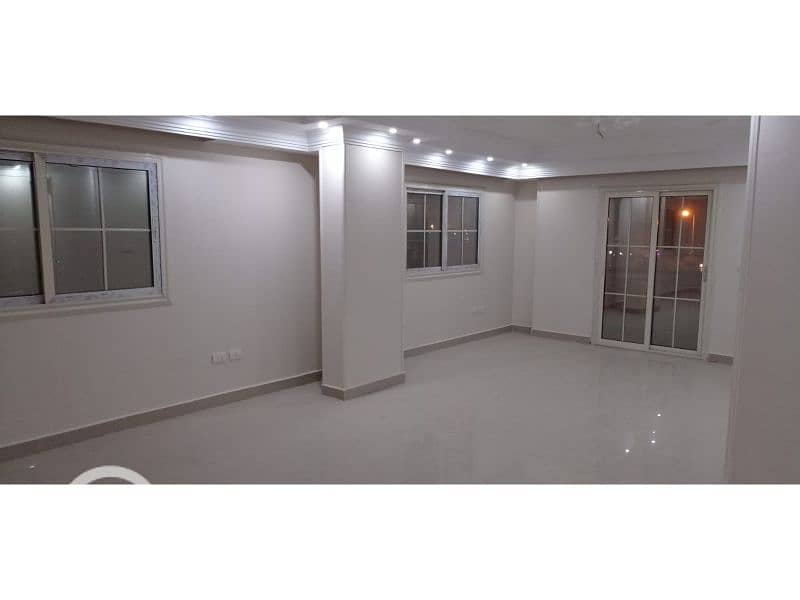 2 WhatsApp Image 2025-12-09 at 9.39. 40 PM (1). jpg