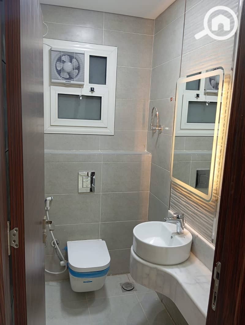 3 WhatsApp Image 2025-12-09 at 9.30. 56 PM (1). jpeg