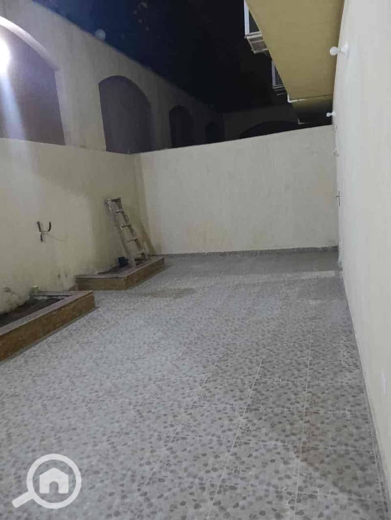 22 f8a6900e-5842-480e-867a-1e9825f1f5fc. jpg