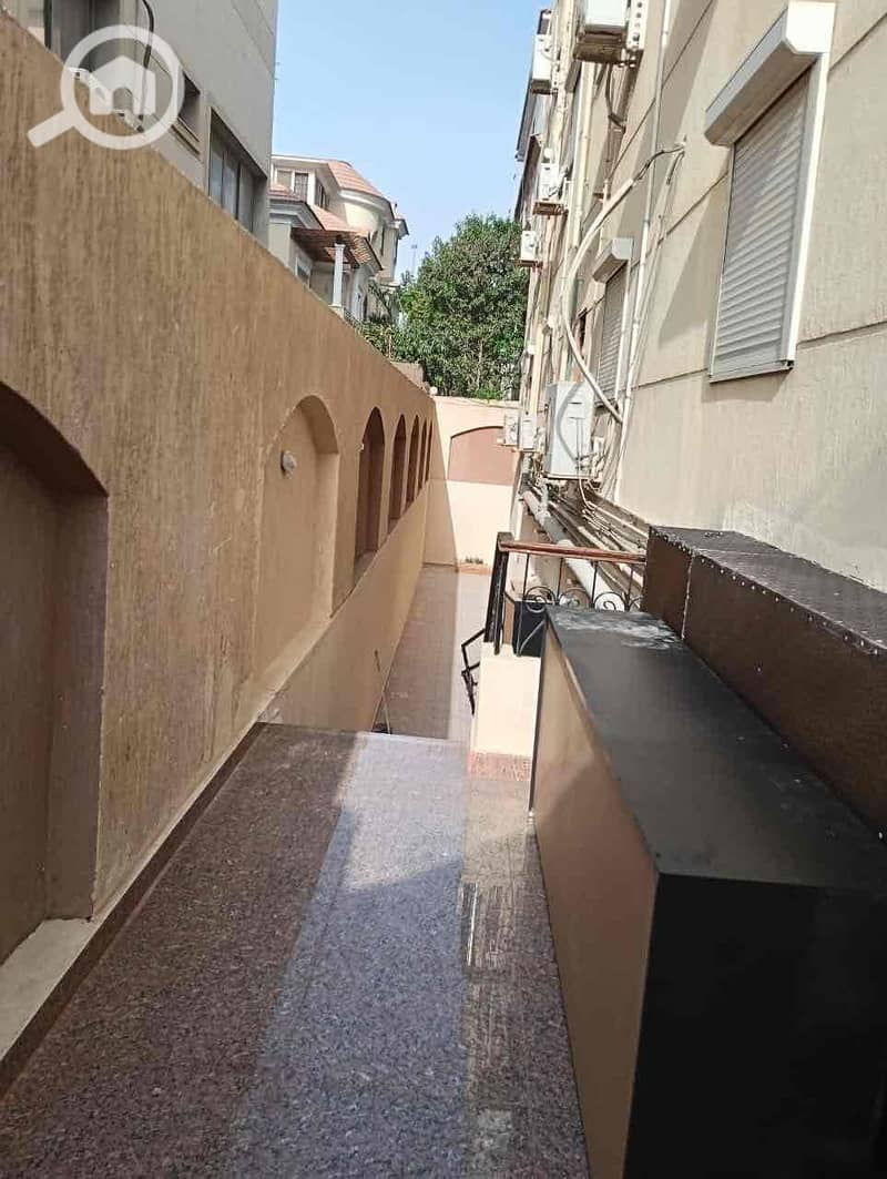 24 bedc9bf3-1af4-4cdf-8185-0ef945a1259e. jpg