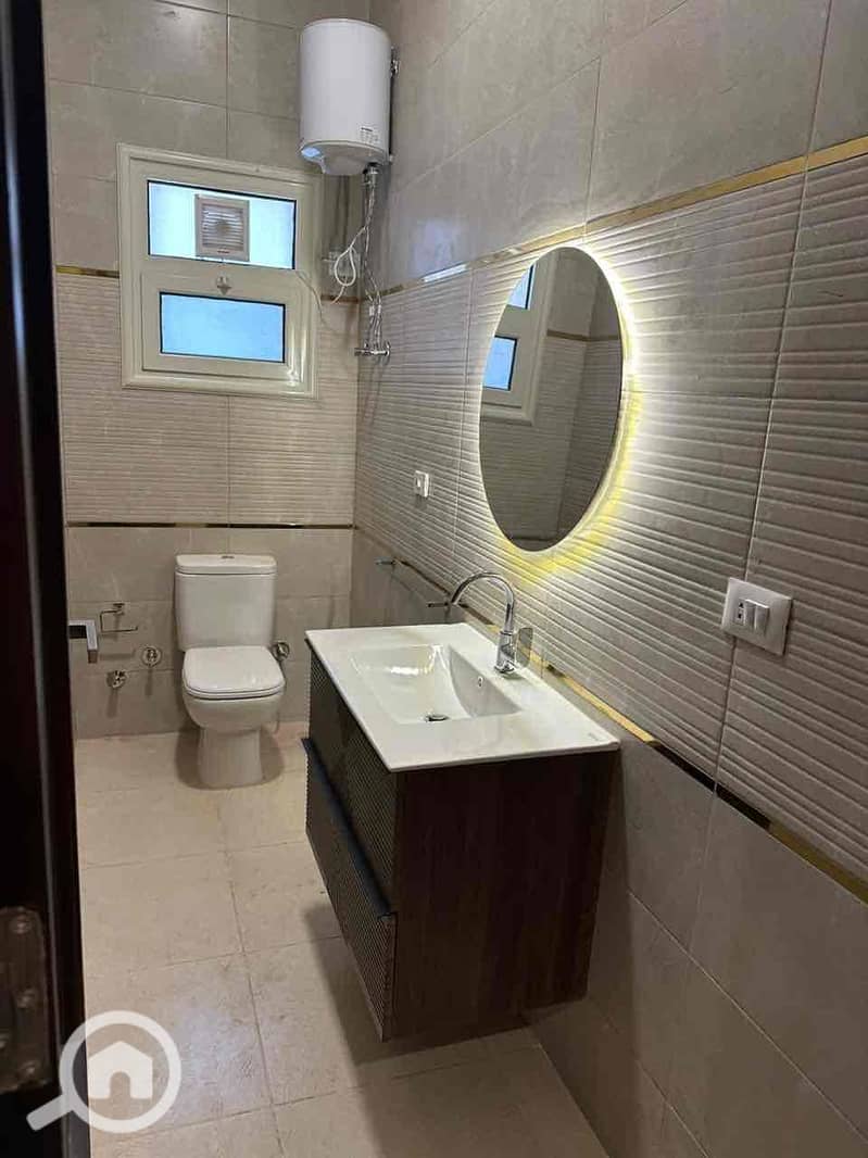 13 ed6211ce-2b60-4076-8acd-3bb02a6b6ea1. jpg