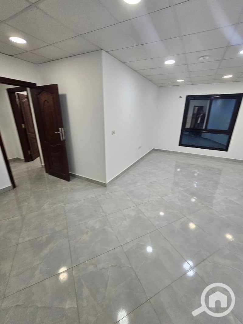 4 WhatsApp Image 2025-12-09 at 5.51. 38 PM. jpeg