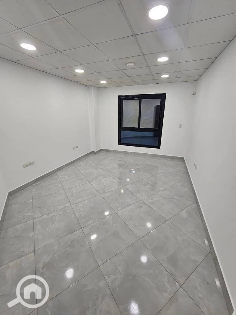 7 WhatsApp Image 2025-12-09 at 5.51. 40 PM (1). jpeg