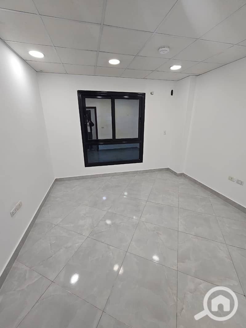 8 WhatsApp Image 2025-12-09 at 5.51. 39 PM (2). jpeg