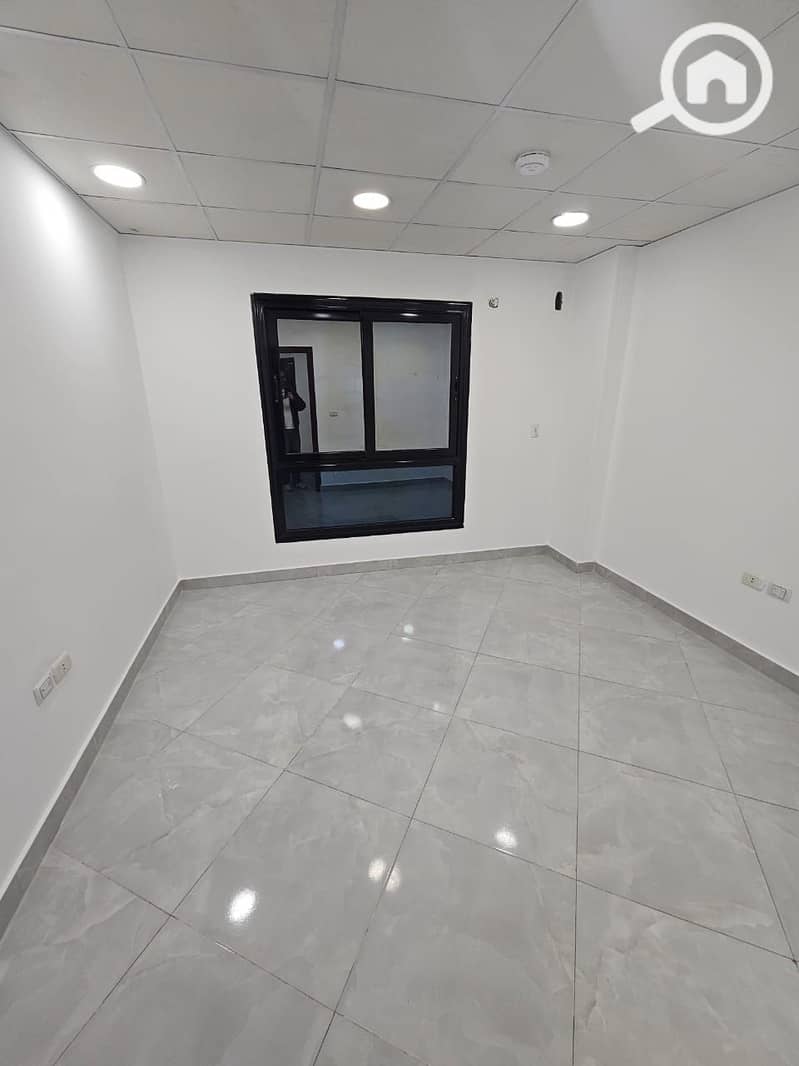 10 WhatsApp Image 2025-12-09 at 5.51. 39 PM. jpeg