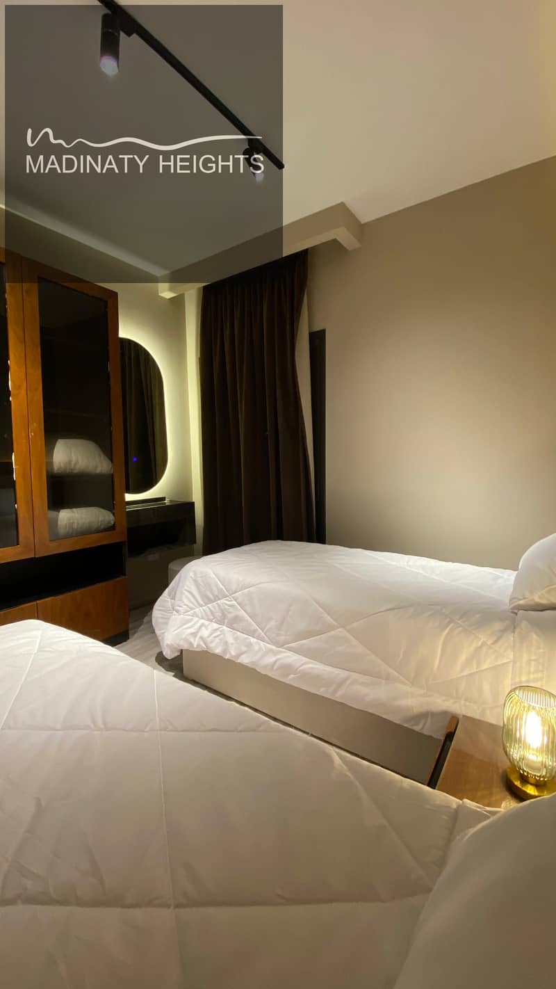 2 WhatsApp Image 2025-12-09 at 16.24. 59_7f4c8ecf. jpg