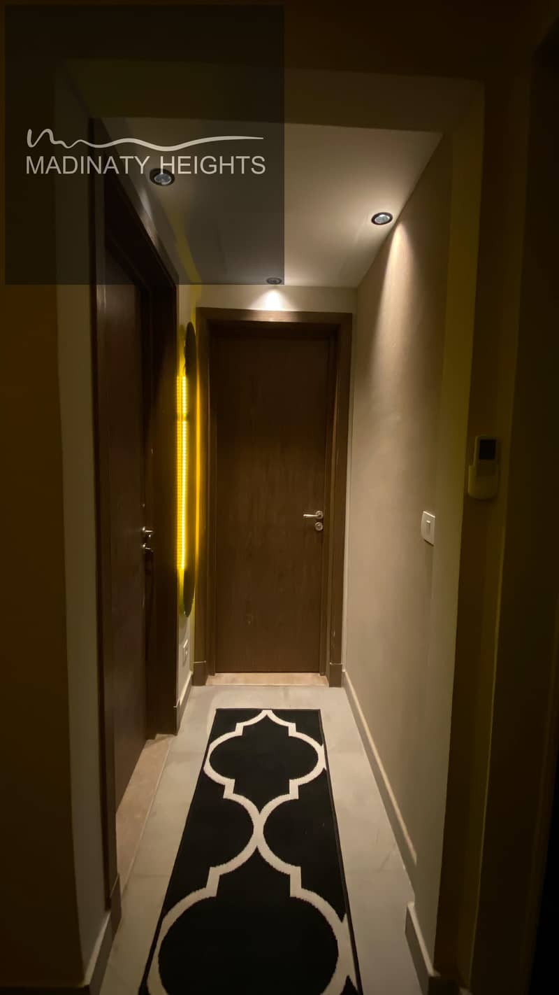 6 WhatsApp Image 2025-12-09 at 16.25. 00_40bede59. jpg