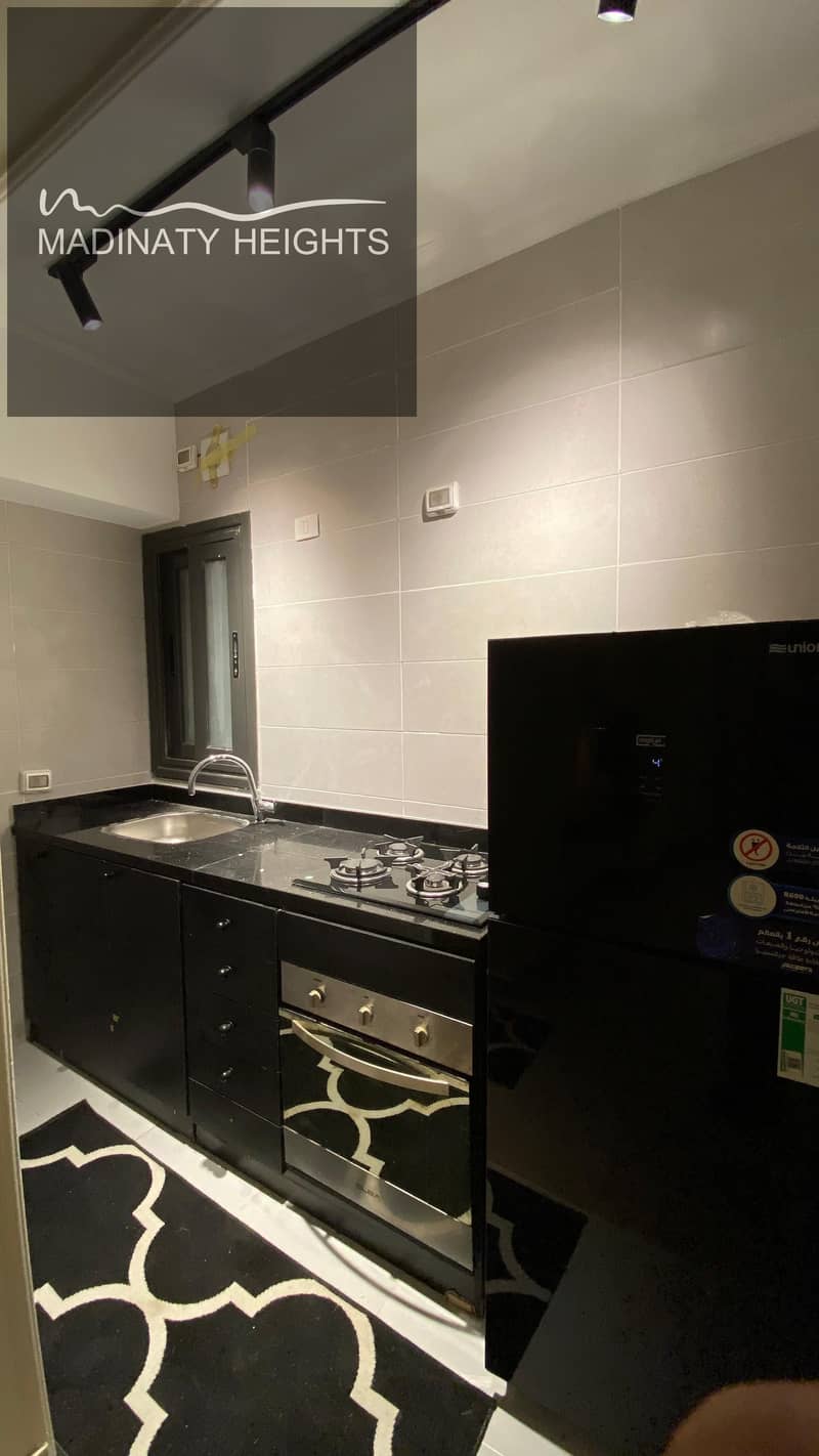 10 WhatsApp Image 2025-12-09 at 16.25. 01_829ea4ba. jpg