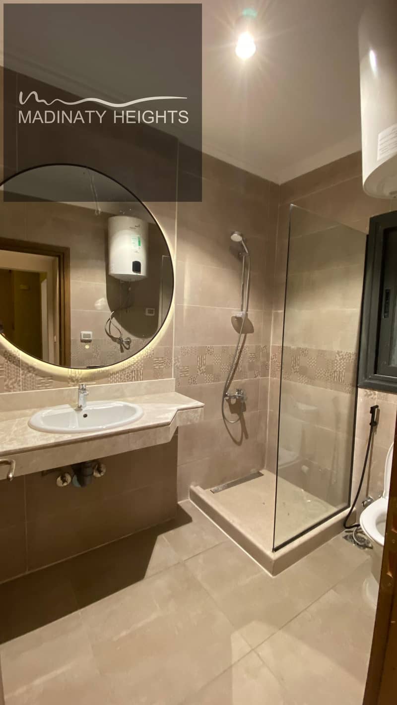 12 WhatsApp Image 2025-12-09 at 16.25. 01_d37949cb. jpg