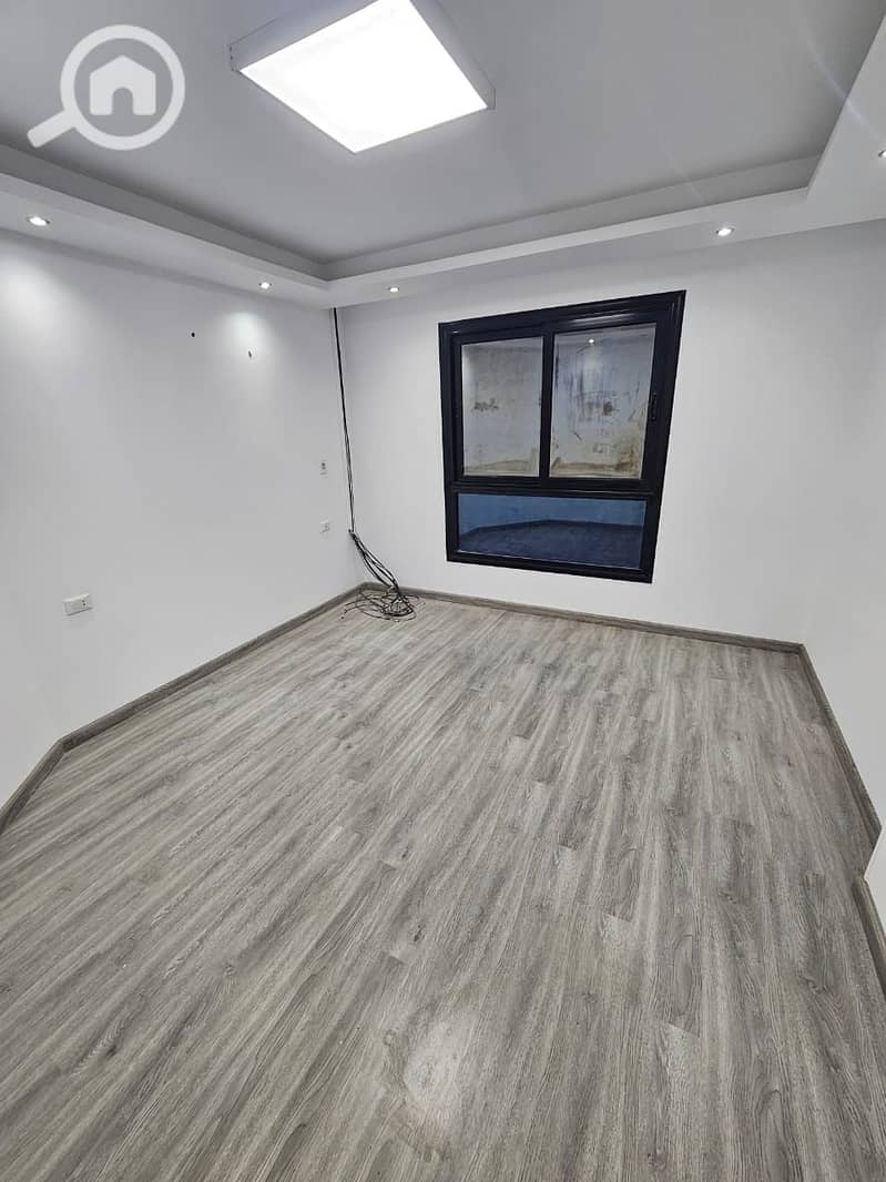 5 WhatsApp Image 2025-12-09 at 5.50. 15 PM (1). jpeg