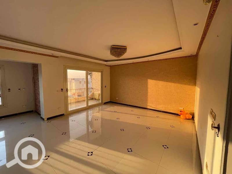 2 f974531e-cc9b-4126-9cc8-85c5142e92e8. jpg