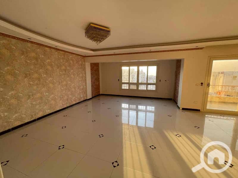 12 b34ddd4f-c26c-4451-b225-78d21fbb2325. jpg