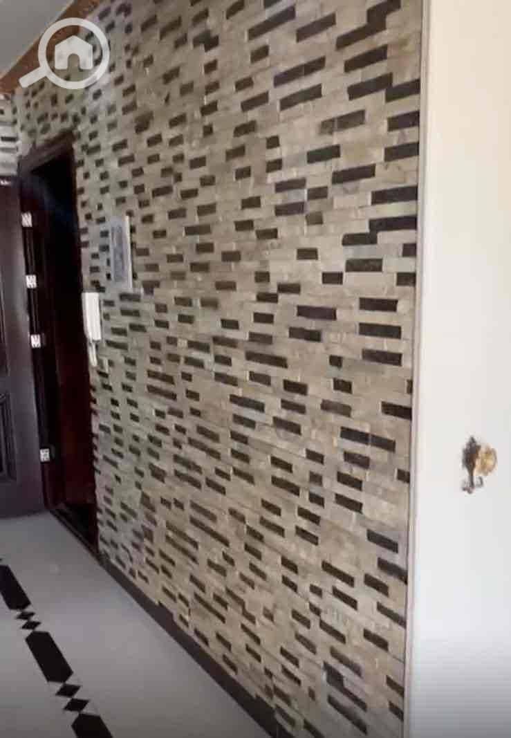 20 c414bdc5-9ece-4745-8b53-ed32927a705b. jpg