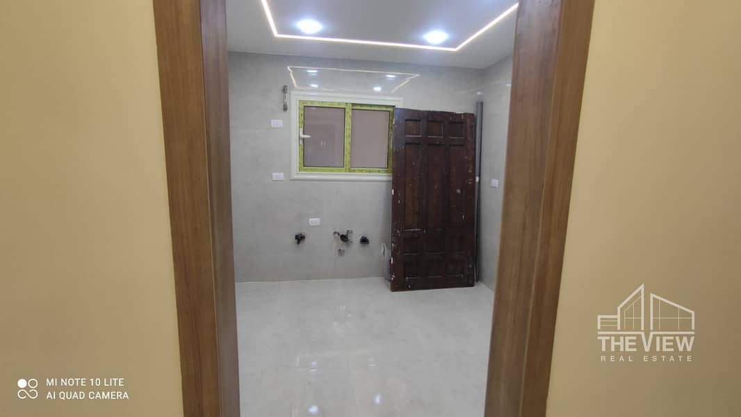 5 WhatsApp Image 2025-12-08 at 22.58. 24_ae3e8dd4. jpg