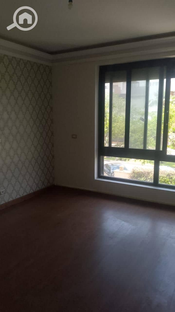 16 61f5d793-ee92-4ff6-90d9-d7a338822d0d. jpeg