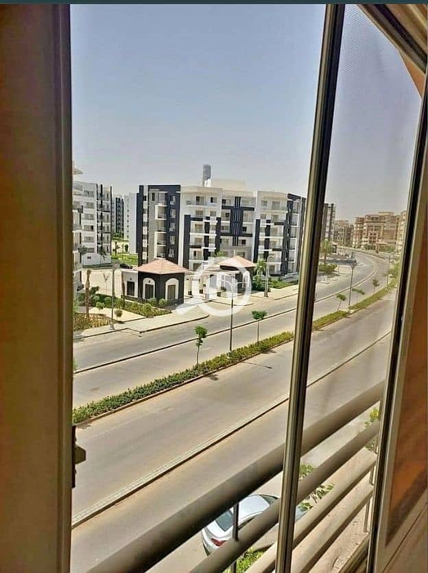 10 506950551_724178910548196_1842244268332974154_n. jpg