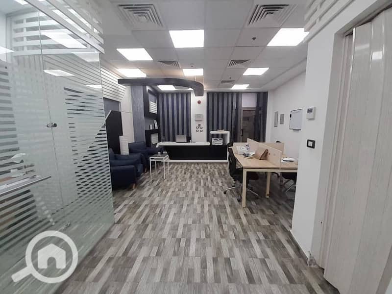 2 99dc6686-6e96-46a5-94b3-3cd7de57e7b0. jpeg