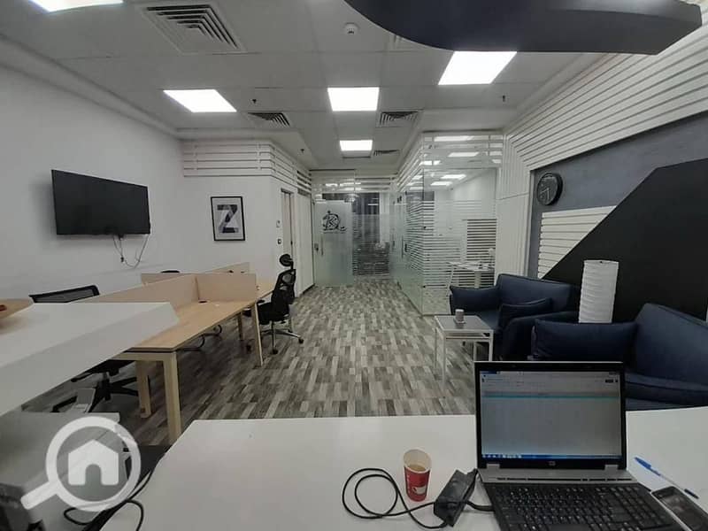 7 827f3a64-3b9d-41f4-810e-8c977ee9a644. jpeg