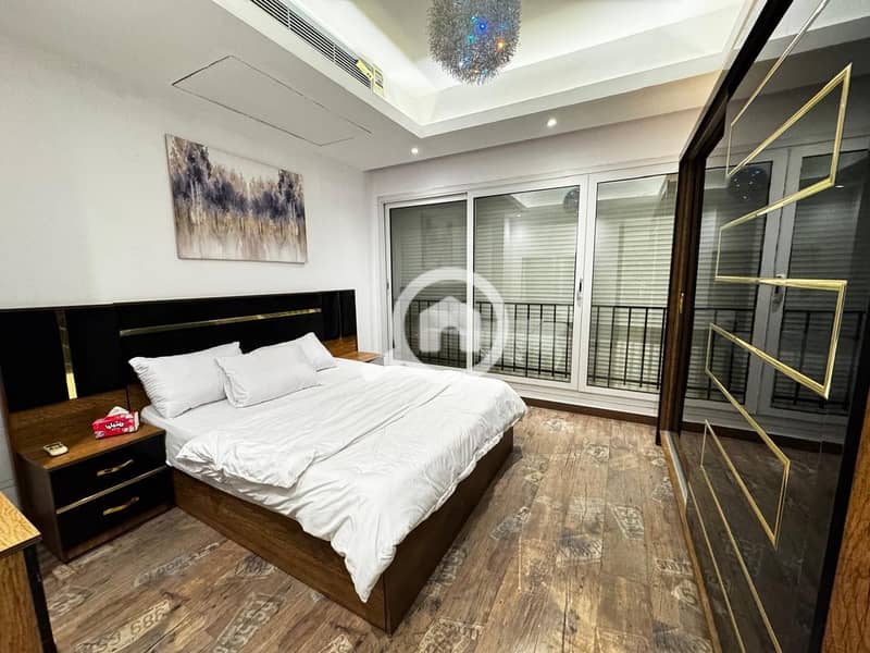 14 5e4d4f97-32da-4cf8-97f1-1267703ba5aa. jpeg