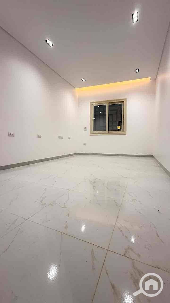 9 a0d4cd51-7e49-496e-af5b-9217567e8ae7. jpg