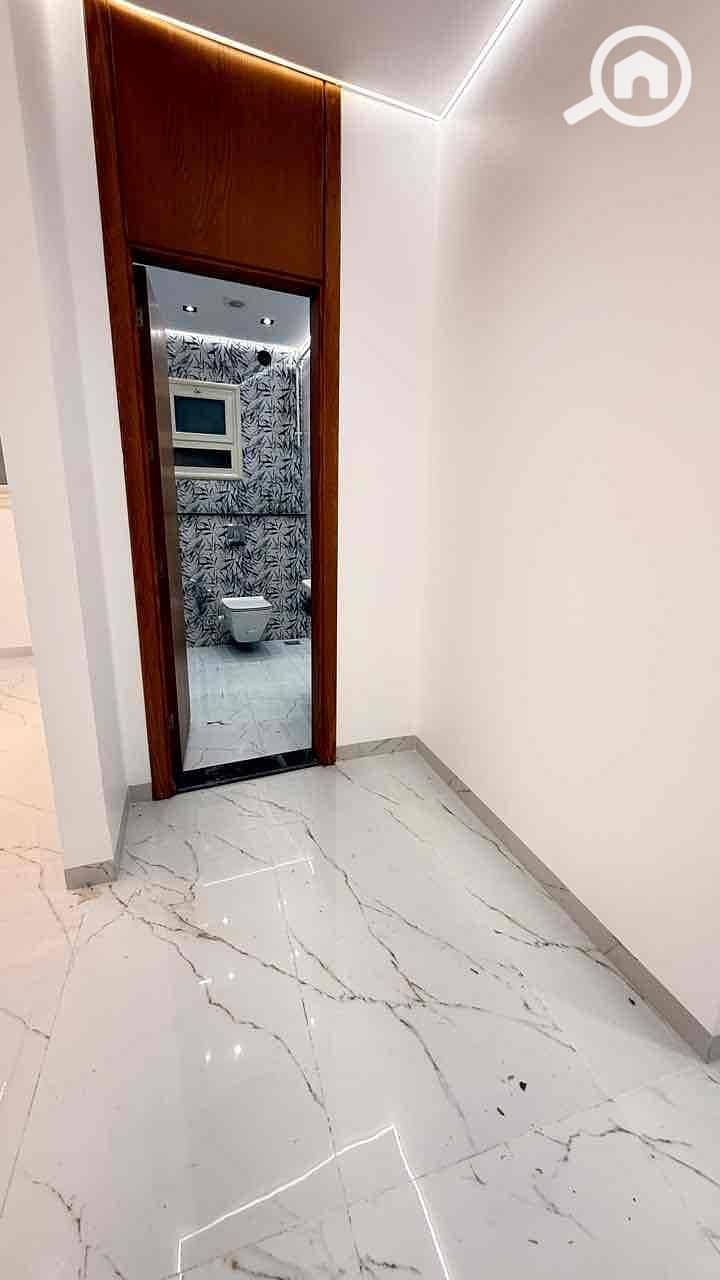 11 c3909630-10a6-4eb2-88dc-c77a8195ef56. jpg