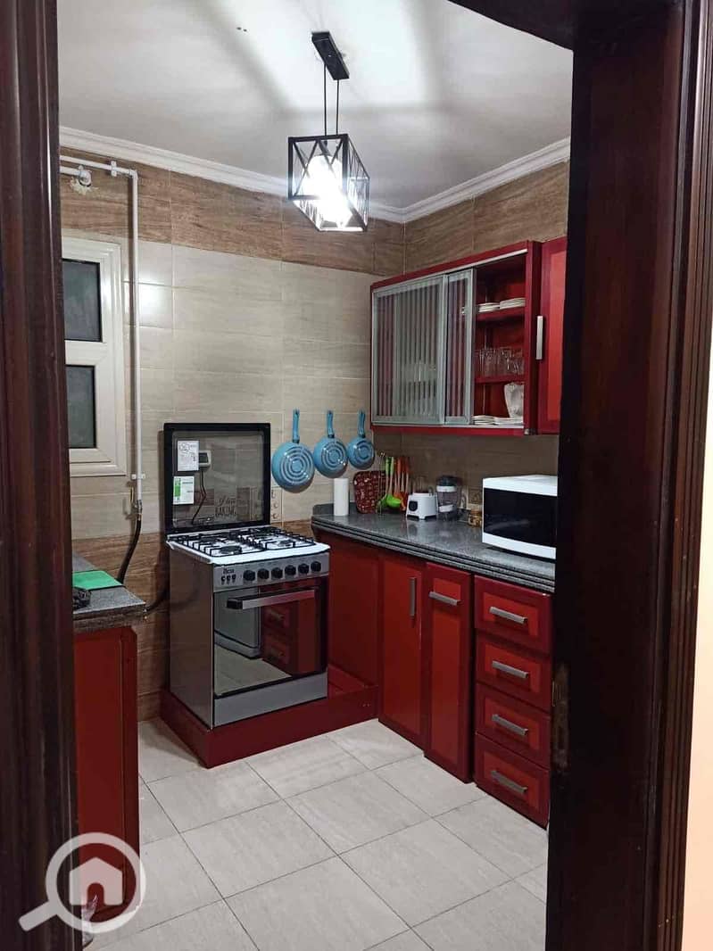 9 e5cecf81-de31-44ae-b9ce-63c62f72c370. jpg