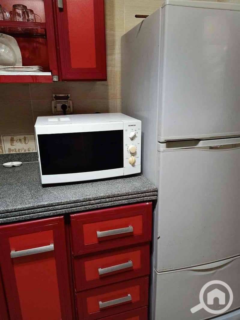 12 c5d4ef97-344c-4dec-ad73-df842fbe6958. jpg