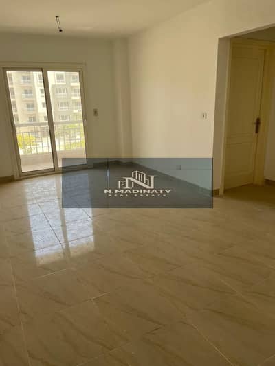 2 Bedroom Flat for Sale in Madinaty, Cairo - 1. jpeg