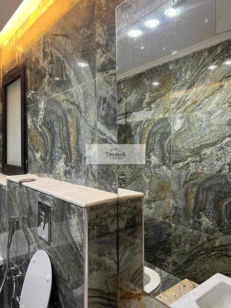 8 fb57d2e5-990e-42f2-8cde-713aad048634. jpg