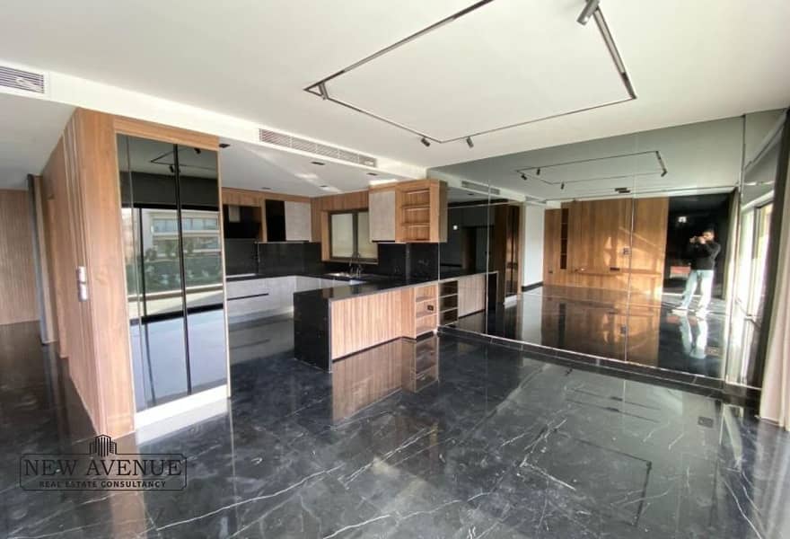 5 165a6a47-0a69-40d0-ab87-c855b972707d. jpg