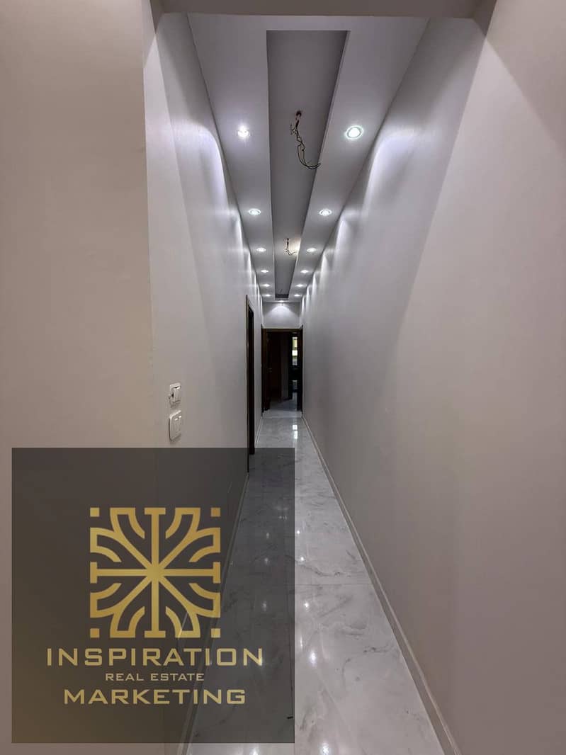 5 30e93a5f-d38a-46a0-ad12-784c6f6402b0. jpg