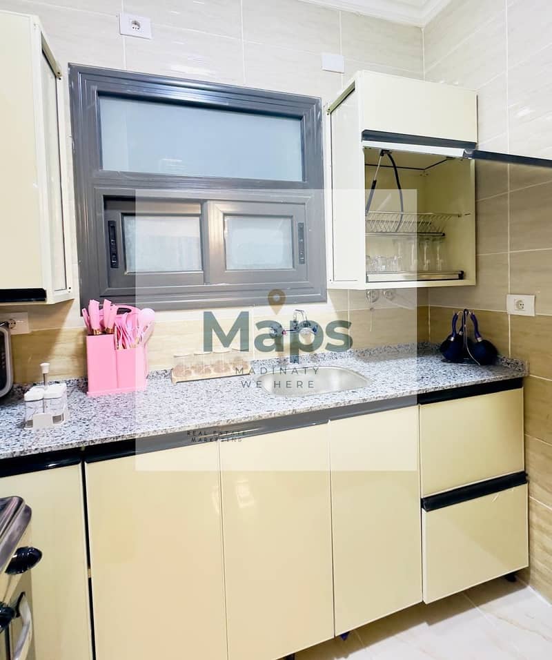 21 b6d3c721-bac2-4460-8c3c-49e2ee550987. jpg